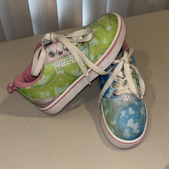 HEELYS SNEAKERS YOUTH SIZE 13c - Picture 2 of 5
